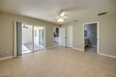 This duplex has it all. Each unit has 3 bedrooms, 2 bath, 2 car - photo 12