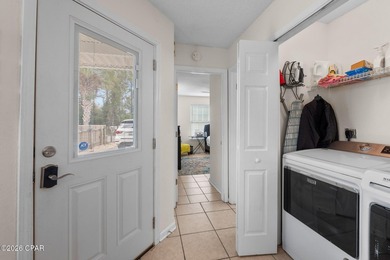 Investor Property Alert! 5 Minute walk to the beach. No HOA!! - photo 15