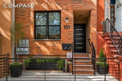 Welcome home to this exceptional, sun-drenched two-bedroom - photo 15