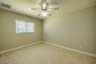 This duplex has it all. Each unit has 3 bedrooms, 2 bath, 2 car - photo 19