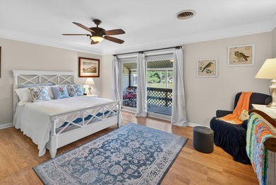 A wonderful opportunity to own a move-in-ready, upstairs condo - photo 19