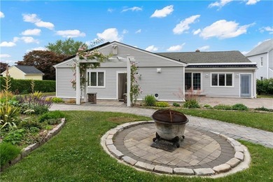 Welcome to this stunning 3-bedroom, 2-full-bath ranch offering - photo 24