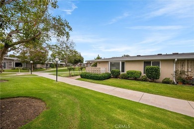IMMACULANT 2 bedroom 1 1/2 bath corner unit in Mutual 10! This - photo 7