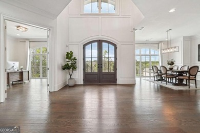 Stunning 9,900 sq ft custom estate located in a prestigious - photo 6