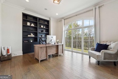 Stunning 9,900 sq ft custom estate located in a prestigious - photo 10