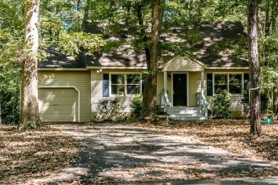 Lake Home Sale Pending in Palmyra, Virginia