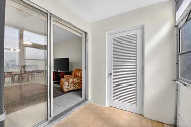 Welcome to this beautifully updated 2-bedroom, 2-bathroom - photo 13
