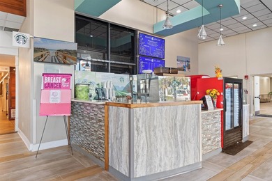 Beautiful wood flooring upgraded per resort standards. Queen - photo 17