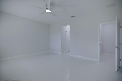 Step into this pristine 2025 New Construction! This 3 Bedroom & - photo 21