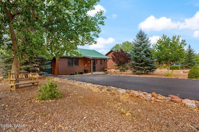 Charming Cabin in Bison Ranch! Welcome to this 2-bedroom cabin