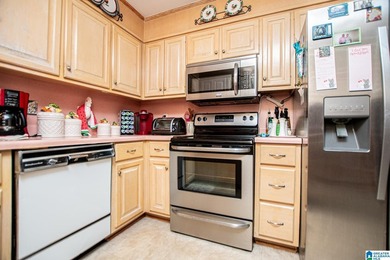 THIS IS IT! A WATER FRONT HOME ON A FLAT LOT WITH 1.11 ACRES ON - photo 24