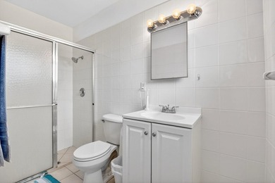 Welcome to this beautifully updated 2-bedroom, 2-bathroom - photo 26
