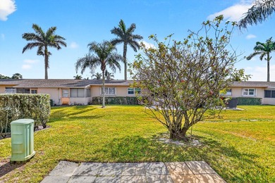 Welcome to this beautifully updated 2-bedroom, 2-bathroom - photo 28