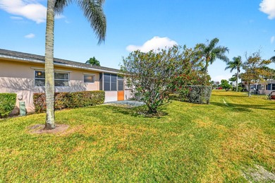 Welcome to this beautifully updated 2-bedroom, 2-bathroom - photo 30