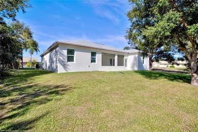 Step into this pristine 2025 New Construction! This 3 Bedroom & - photo 35