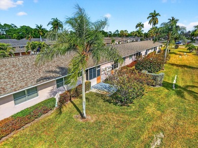Welcome to this beautifully updated 2-bedroom, 2-bathroom - photo 36