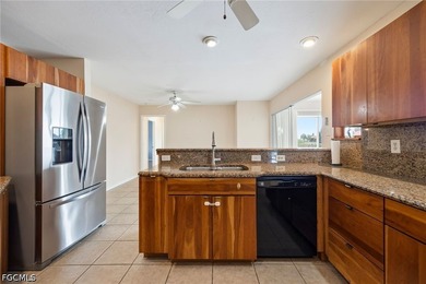 Exceptional Gulf-access location! This 3-bedroom, 2.5-bath home - photo 17