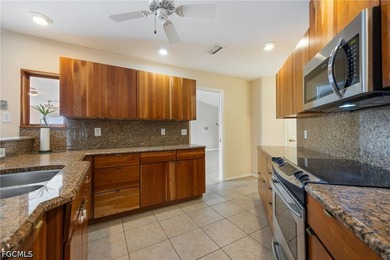 Exceptional Gulf-access location! This 3-bedroom, 2.5-bath home - photo 18