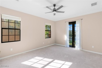 Enjoy beautiful lake views and a wonderful lifestyle in this - photo 20