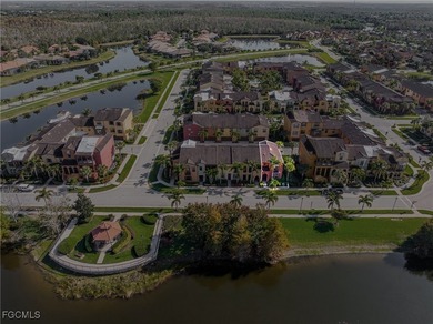Enjoy beautiful lake views and a wonderful lifestyle in this - photo 36