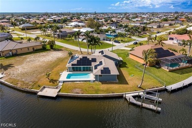 Exceptional Gulf-access location! This 3-bedroom, 2.5-bath home - photo 40
