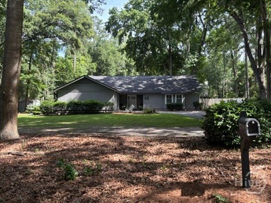 Just reduced to $425 000. Must see beautiful in-ground pool plus - photo 5