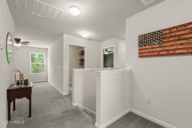Welcome to sought-after Shadow Moss, where comfort, convenience - photo 13