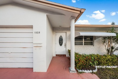 PRICED TO SELL! Recently appraised. Move-in ready 2-bedroom - photo 4