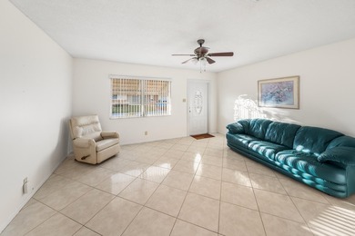 PRICED TO SELL! Recently appraised. Move-in ready 2-bedroom - photo 5