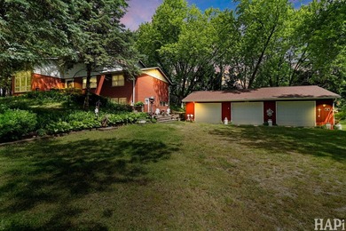 (private lake, pond, creek) Home For Sale in Woodstock Illinois