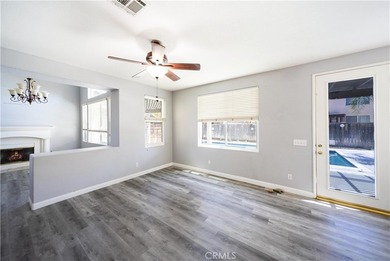 POOL - SPA - LOFT - 4 BEDROOMS - 3 BATHS Welcome to this - photo 12