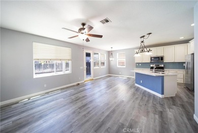 POOL - SPA - LOFT - 4 BEDROOMS - 3 BATHS Welcome to this - photo 14