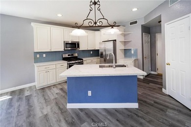 POOL - SPA - LOFT - 4 BEDROOMS - 3 BATHS Welcome to this - photo 16