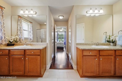 Beautiful 4br/3ba home nestled on a waterfront lot with - photo 19