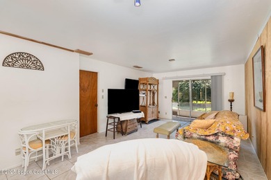 Owner says bring offers!!! Crisp and convenient, this 2 bed, 2 - photo 6