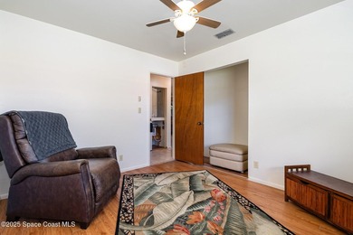 Owner says bring offers!!! Crisp and convenient, this 2 bed, 2 - photo 9
