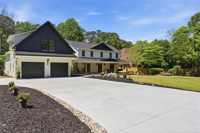 Stunning expanded and fully renovated home in sought-after - photo 3