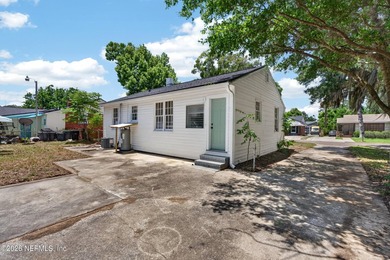 Fully renovated bungalow in central Jacksonville -- just minutes - photo 37