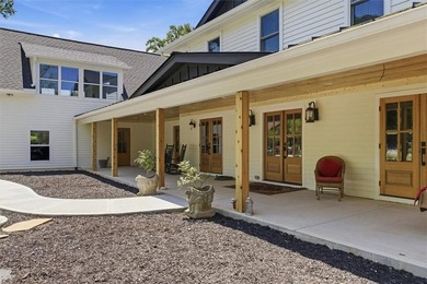 Stunning expanded and fully renovated home in sought-after - photo 8