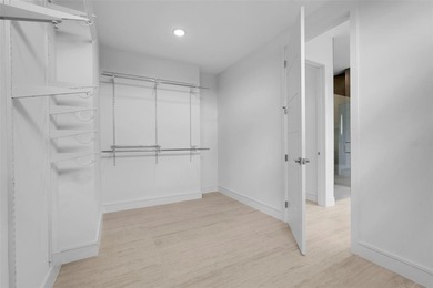 WOW! Newly completed contemporary masterpiece - The Aspen. ABD's - photo 38