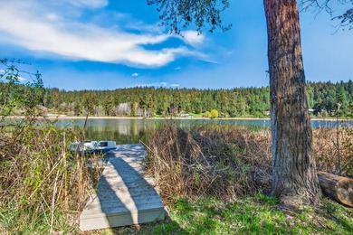 Mission Lake Waterfront at its best. This custom-built home has - photo 48