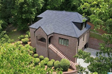 If you're looking for a private setting in Homewood, this - photo 2