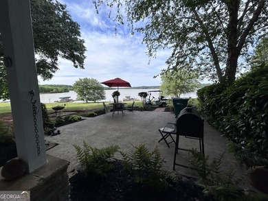 Great home on the best part of Lake Oconee facing the National - photo 4
