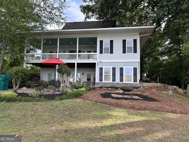 Great home on the best part of Lake Oconee facing the National - photo 5