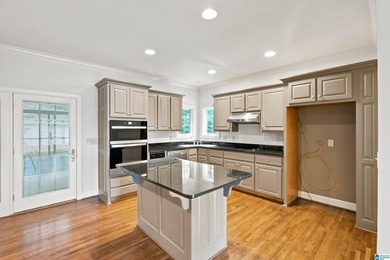 If you're looking for a private setting in Homewood, this - photo 10