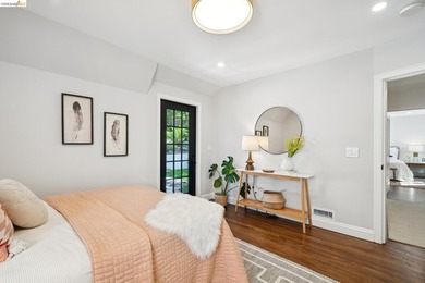 Traditional elegance meets modern luxury in this beautifully - photo 27