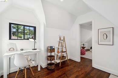 Traditional elegance meets modern luxury in this beautifully - photo 28