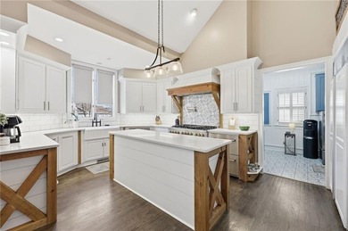 Welcome to this elegant, executive brick home, which was - photo 28