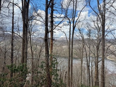 Lake Nantahala Lot For Sale in Nantahala North Carolina