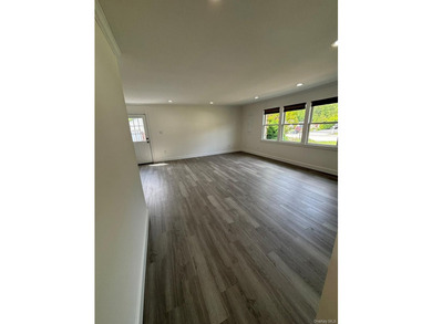 gorgeous renovated sprawling ranch,in desirable timber ridge - photo 16